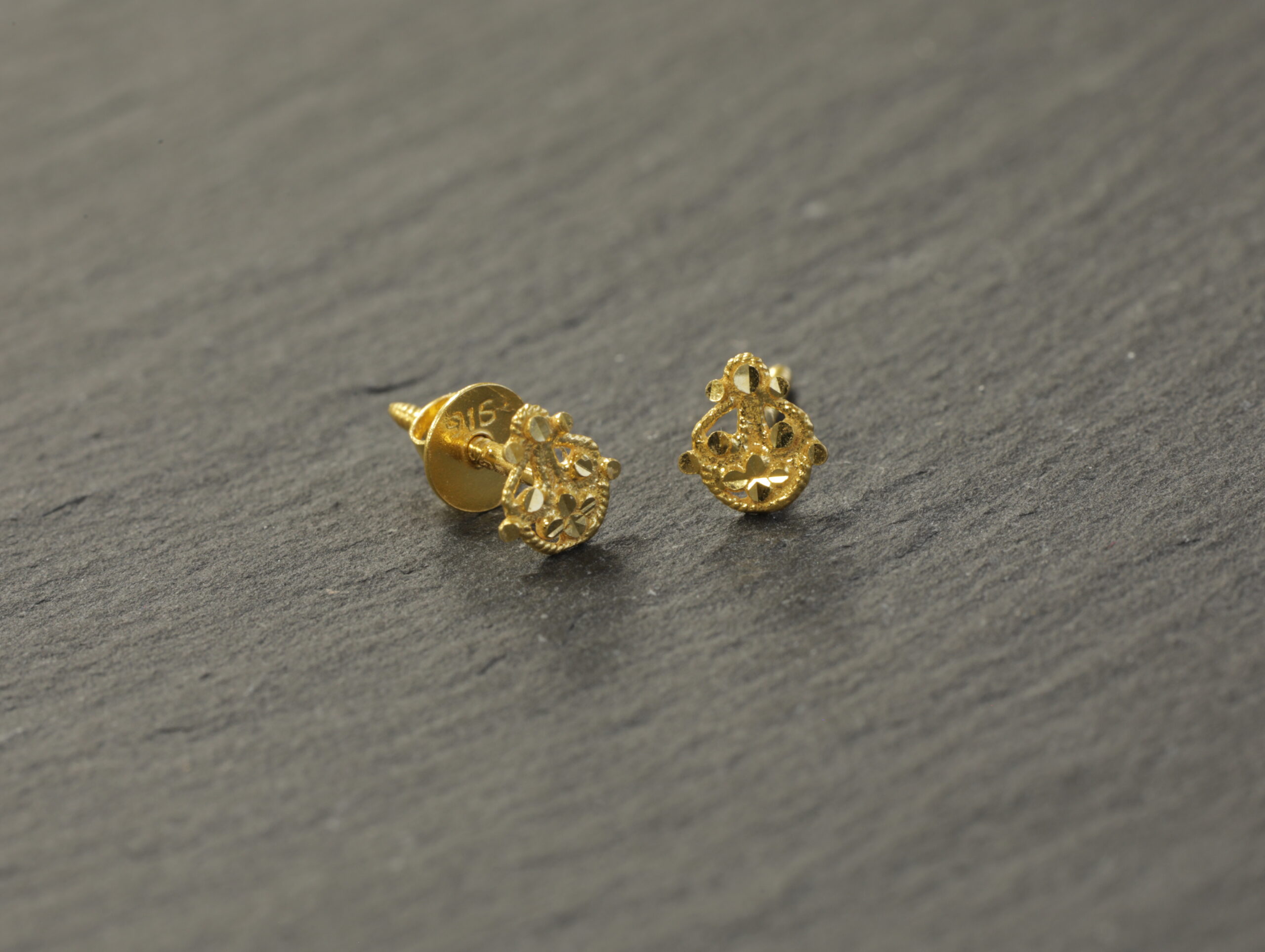 22ct Altın Bebek Saplama Küpe 22ct Altın Bebek Saplama Küpe