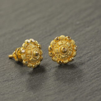 22ct Gold Filigree Stud Earrings 22ct Gold Filigree Stud Earrings