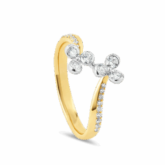 Yellow Gold Ring with Clover Design