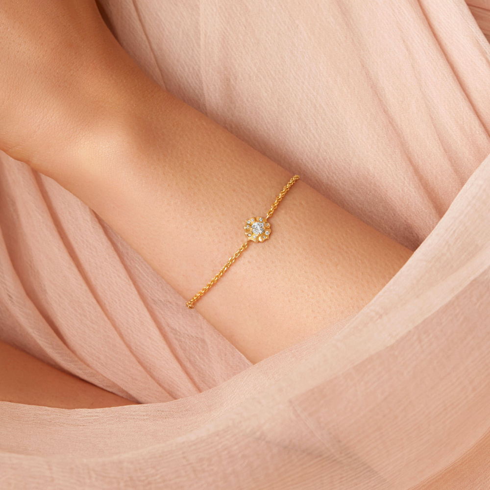 سوار بلوم سوار بلوم