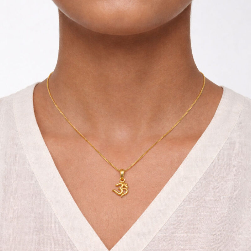 قلادة رمز أوم من الذهب عيار 22 قيراط قلادة رمز أوم من الذهب عيار 22 قيراط