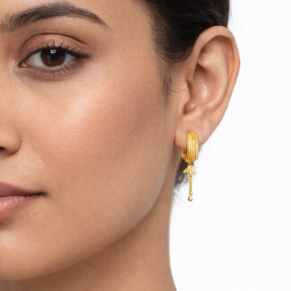 22ct Gold Studs with Droplets 22ct Gold Studs with Droplets