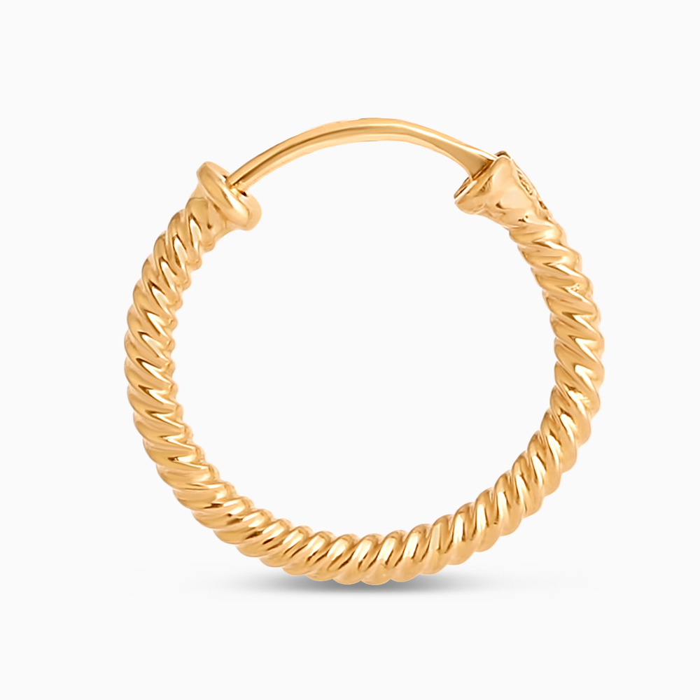 أقراط دائرية صغيرة ملتوية من الذهب عيار 22 قيراطاً من الذهب عيار 22 قيراطاً أقراط دائرية صغيرة ملتوية من الذهب عيار 22 قيراطاً من الذهب عيار 22 قيراطاً