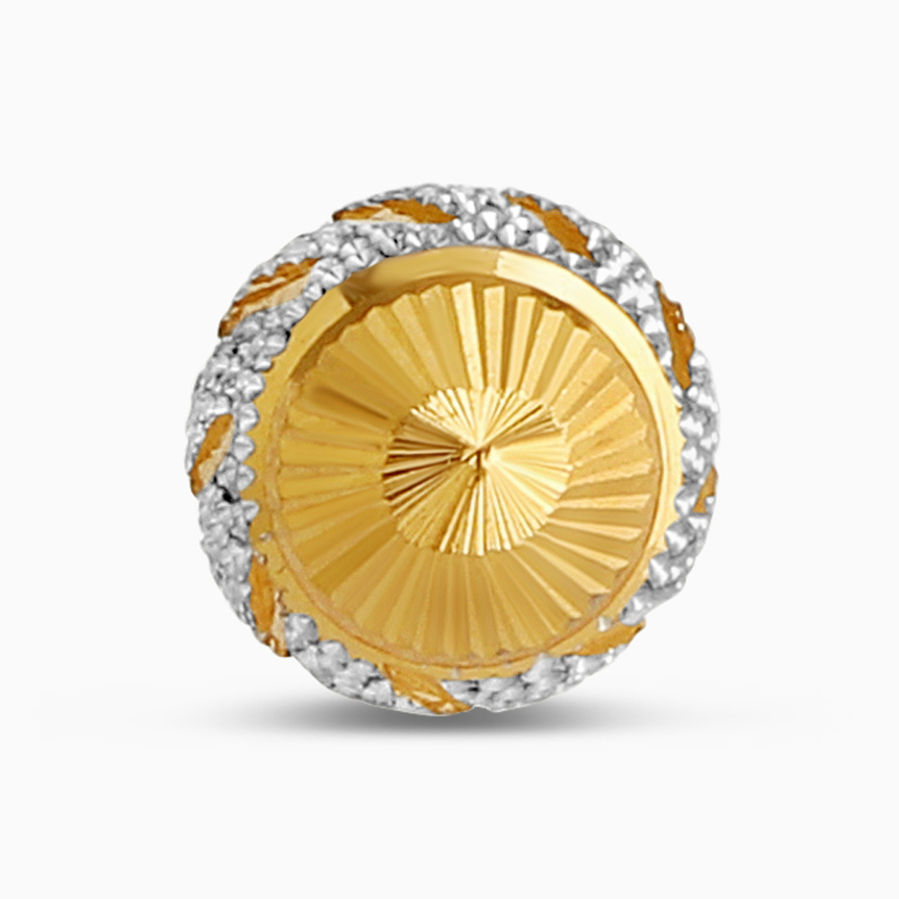 أقراط مرصعة بالألماس ثنائية اللون أقراط مرصعة بالألماس ثنائية اللون