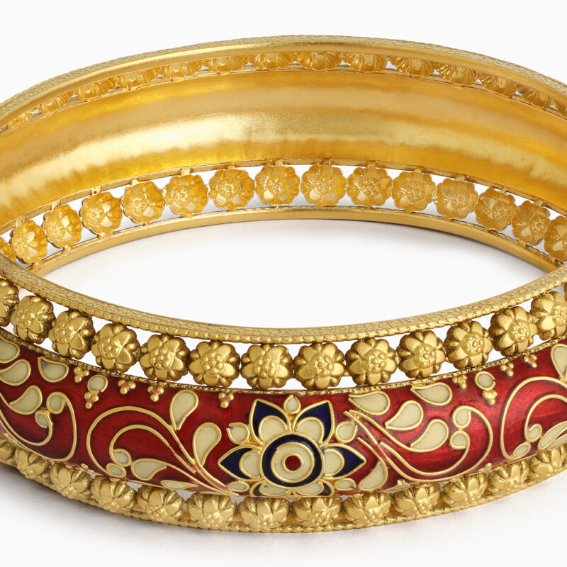 Kraliyet Kırmızı Meenakari Altın Kada Kraliyet Kırmızı Meenakari Altın Kada