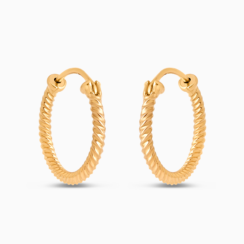 أقراط دائرية صغيرة ملتوية من الذهب عيار 22 قيراطاً من الذهب عيار 22 قيراطاً أقراط دائرية صغيرة ملتوية من الذهب عيار 22 قيراطاً من الذهب عيار 22 قيراطاً