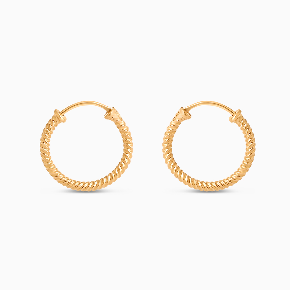 أقراط دائرية صغيرة ملتوية من الذهب عيار 22 قيراطاً من الذهب عيار 22 قيراطاً أقراط دائرية صغيرة ملتوية من الذهب عيار 22 قيراطاً من الذهب عيار 22 قيراطاً