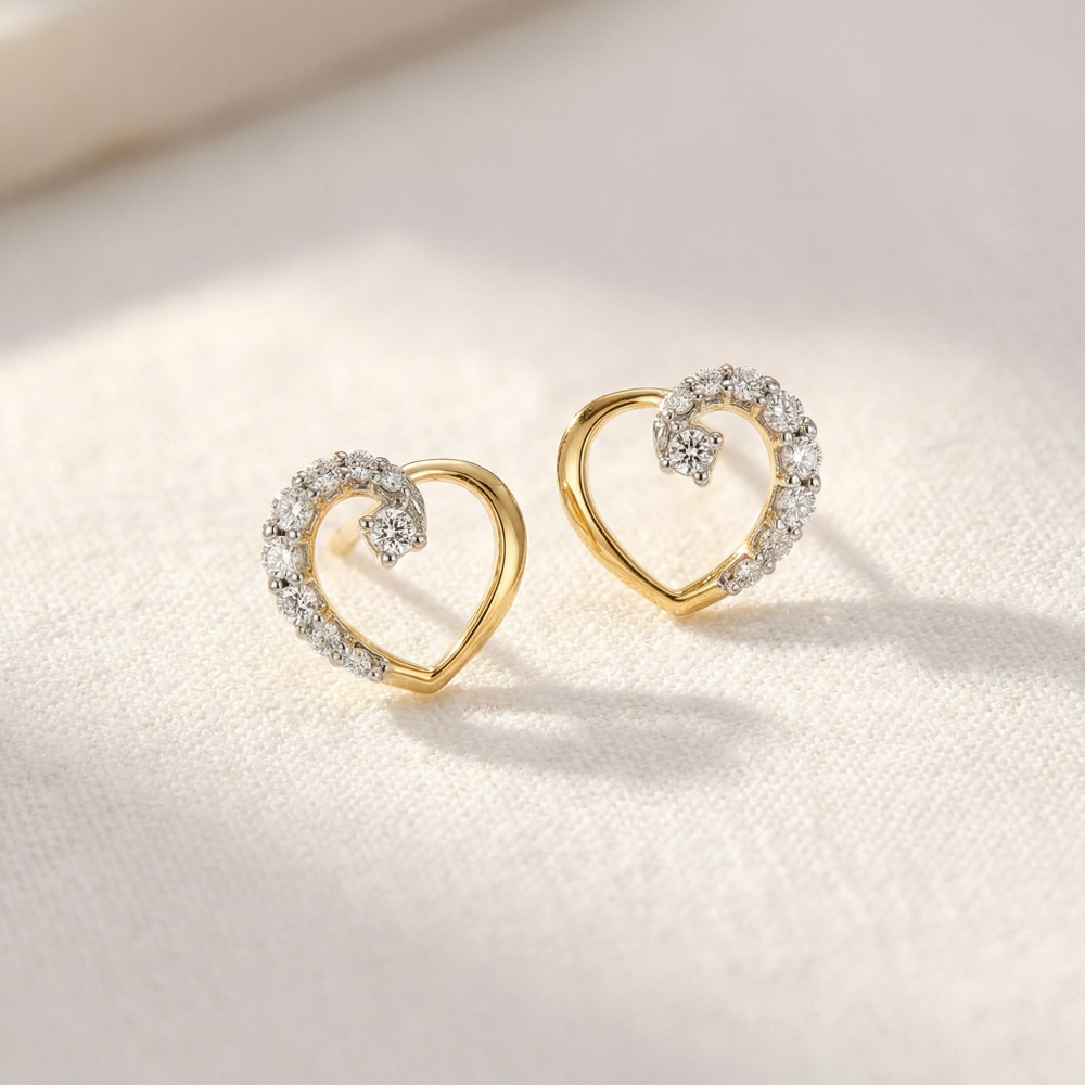 أقراط قلب مفتوح من الذهب عيار 22 قيراط مع بريق CZ أقراط قلب مفتوح من الذهب عيار 22 قيراط مع بريق CZ