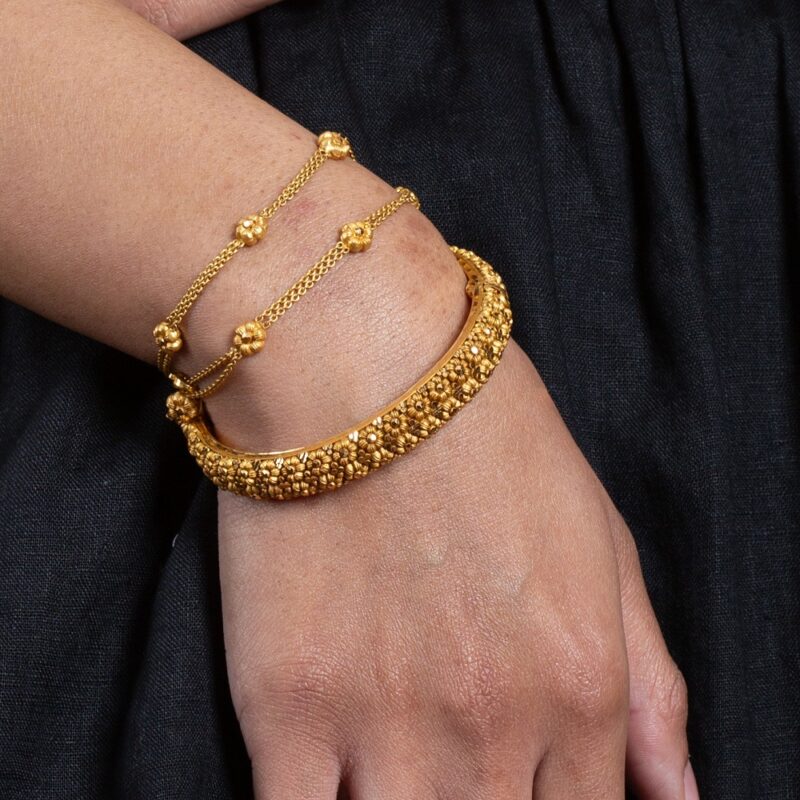 22ct Gold Rosette Floral Bangle for Women | Size 2.8