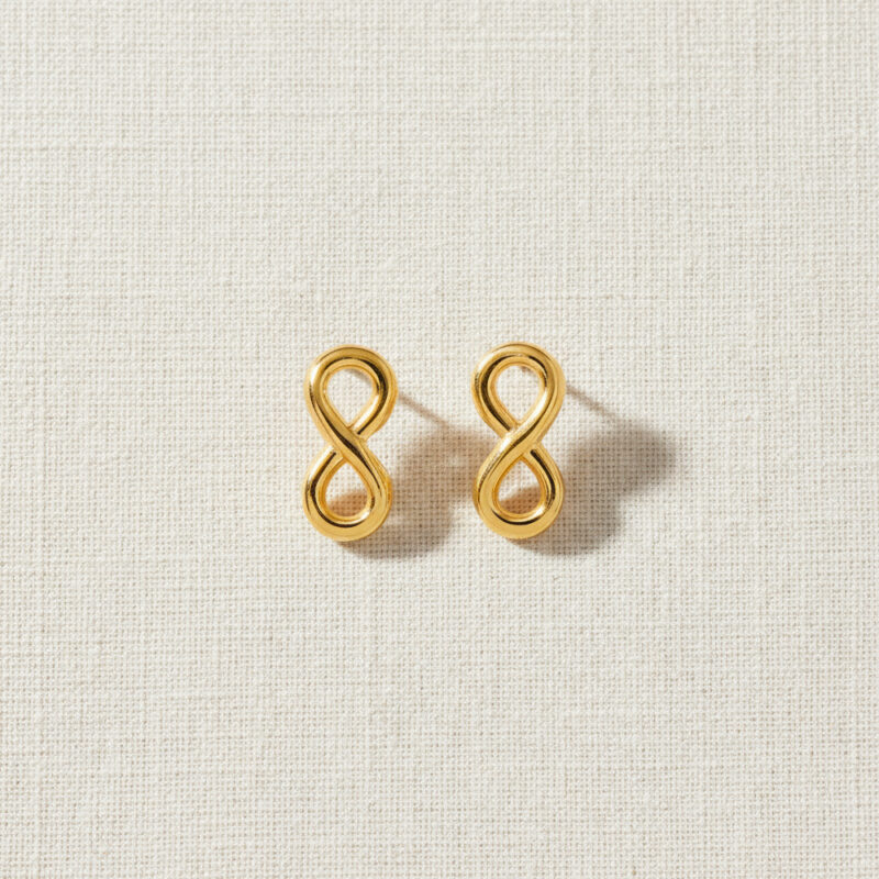 22ct Gold Infinity Stud Earrings 22ct Gold Infinity Stud Earrings