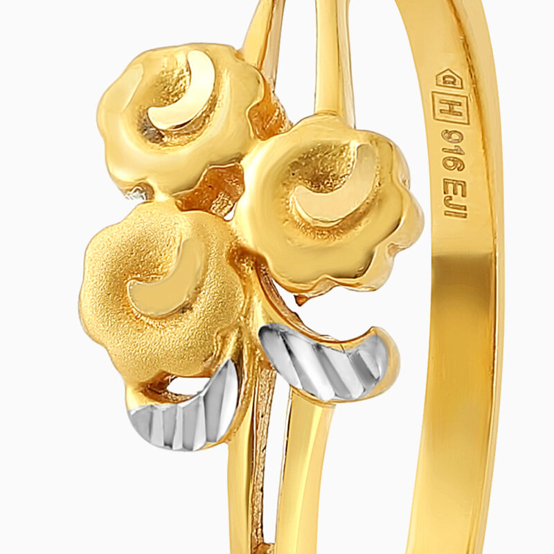 خاتم ثلاثي من الذهب عيار 22 قيراط من الذهب عيار 22 قيراط خاتم ثلاثي من الذهب عيار 22 قيراط من الذهب عيار 22 قيراط