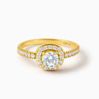 22ct Gold Cushion Halo CZ Ring for Women 22ct Gold Cushion Halo CZ Ring for Women