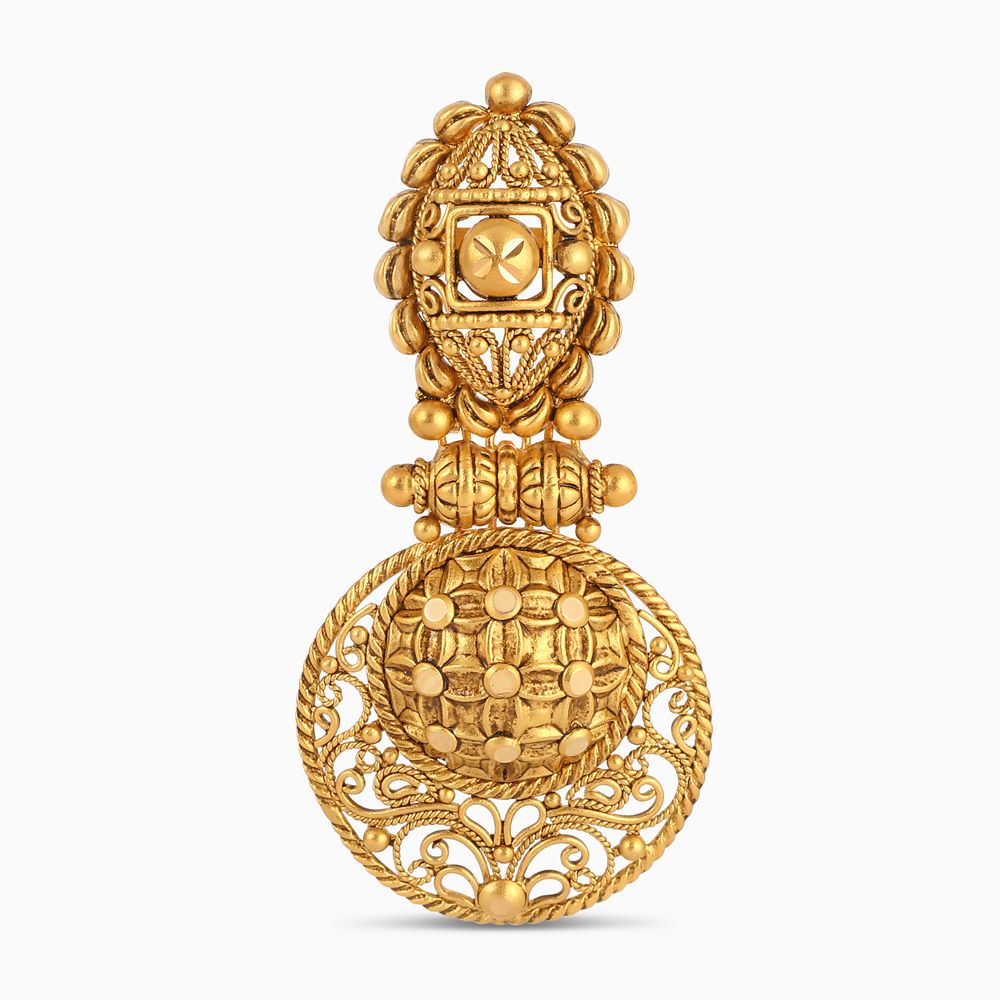 أقراط عرائس متدلية بلمسة نهائية عتيقة أقراط عرائس متدلية بلمسة نهائية عتيقة