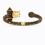 كادا ذهب عيار 22 قيراط مع تريشول ورودراكشا كادا ذهب عيار 22 قيراط مع تريشول ورودراكشا