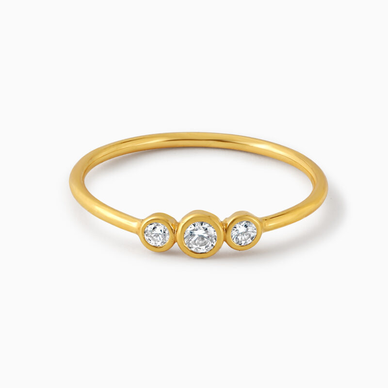 22ct Yellow Gold Three-Stone CZ Ring 22ct Yellow Gold Three-Stone CZ Ring