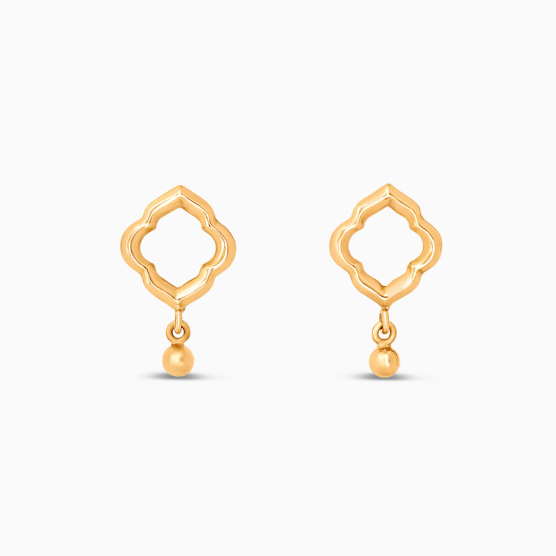 أقراط مرصعة بالذهب عيار 22 قيراط من مجموعة دواني من الذهب عيار 22 قيراط أقراط مرصعة بالذهب عيار 22 قيراط من مجموعة دواني من الذهب عيار 22 قيراط