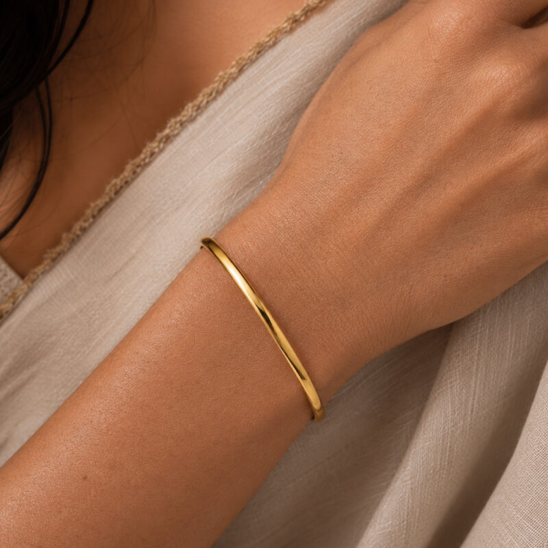Klassischer Armreif aus 22 Karat Gelbgold Klassischer Armreif aus 22 Karat Gelbgold