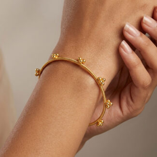 22ct Yellow Gold Ghungri Twist Bangle 22ct Yellow Gold Ghungri Twist Bangle