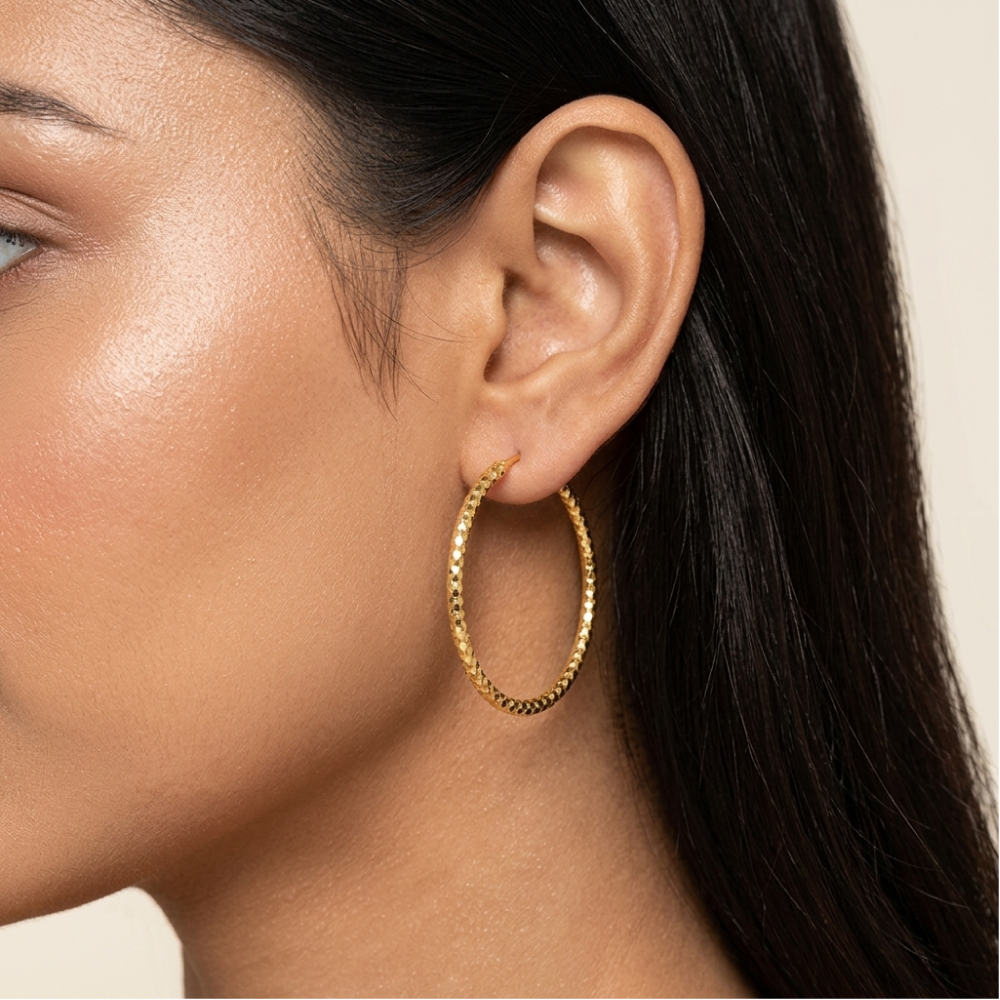 22ct Gold Small Faceted Hoop Earrings 22ct Gold Small Faceted Hoop Earrings