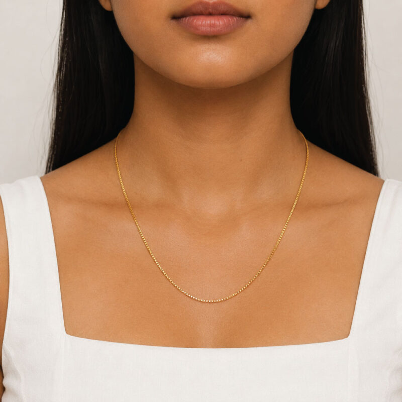 22ct Gold | Box Chain | 18 Inches | 0.6mm 22ct Gold | Box Chain | 18 Inches | 0.6mm