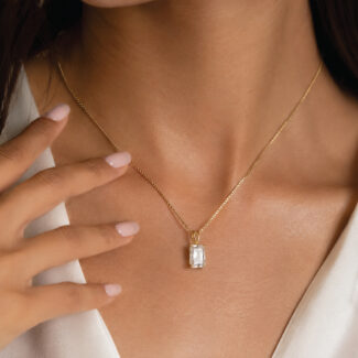 18ct Yellow Gold Labratory Grown Diamond Pendant 18ct Yellow Gold Labratory Grown Diamond Pendant