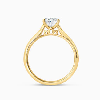 18ct Yellow Gold Oval Diamond Solitaire Ring 18ct Yellow Gold Oval Diamond Solitaire Ring